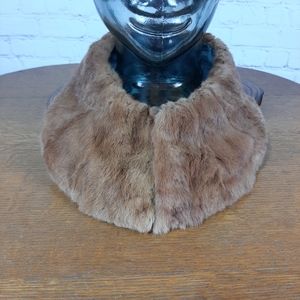 Vintage Fur Wrap Stole Neck Collar * Very Classy *